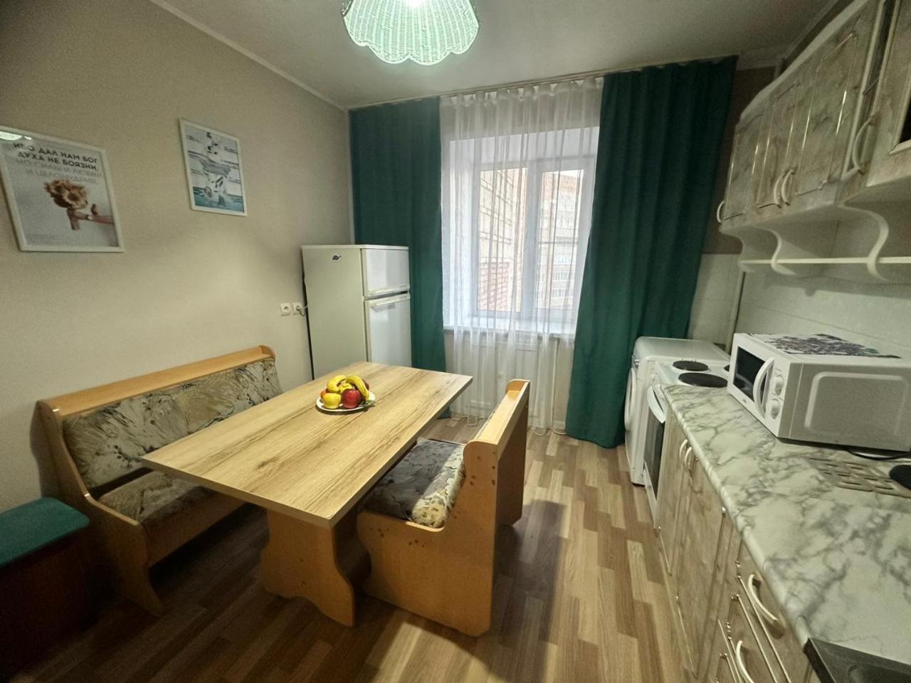 Lux Home На Берегу Ульбы Ustʼ-Kamenogorsk Exterior foto